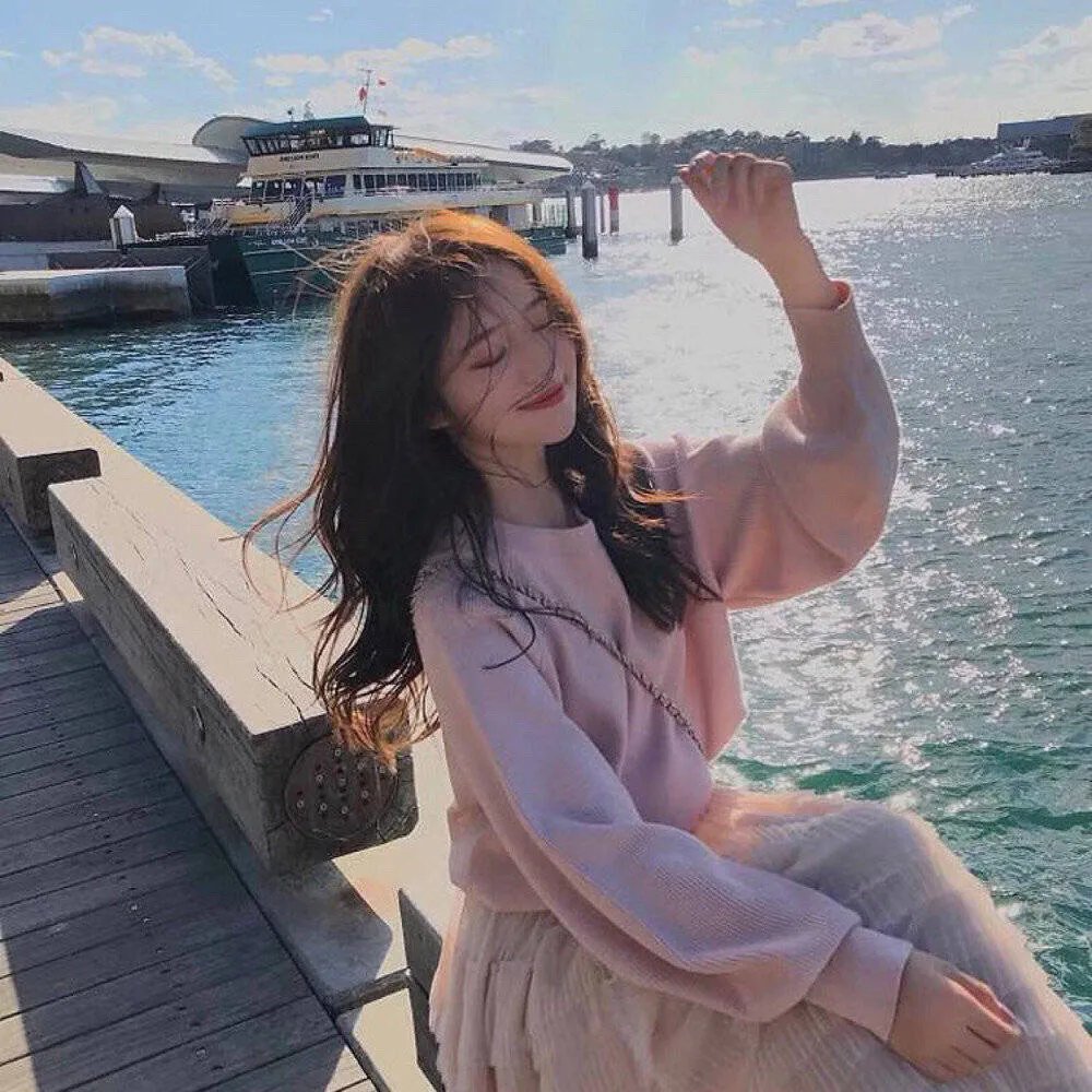 小鱼莉莉